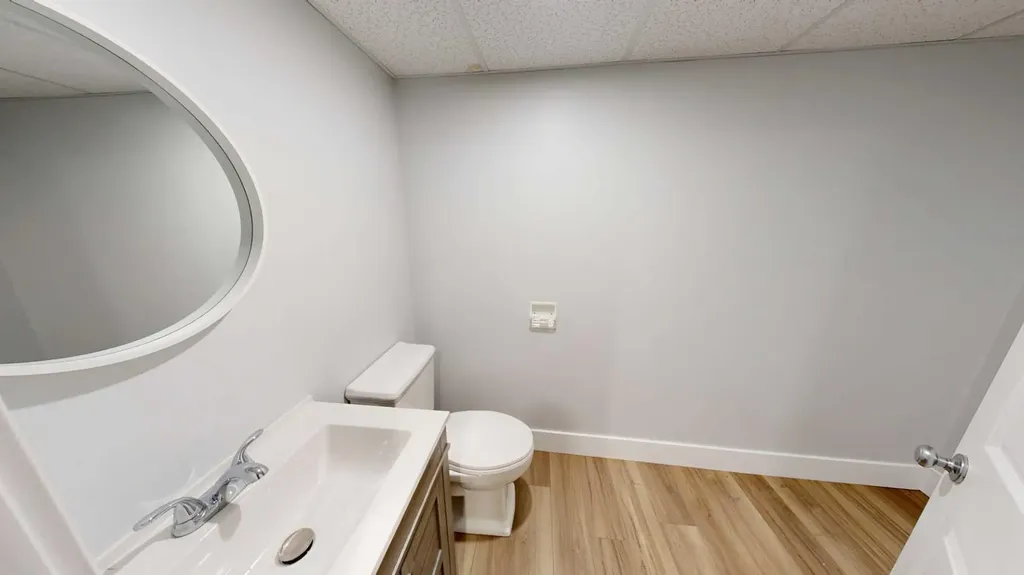 11 Crescent Heights Fort Mcmurray AB T9H1L6