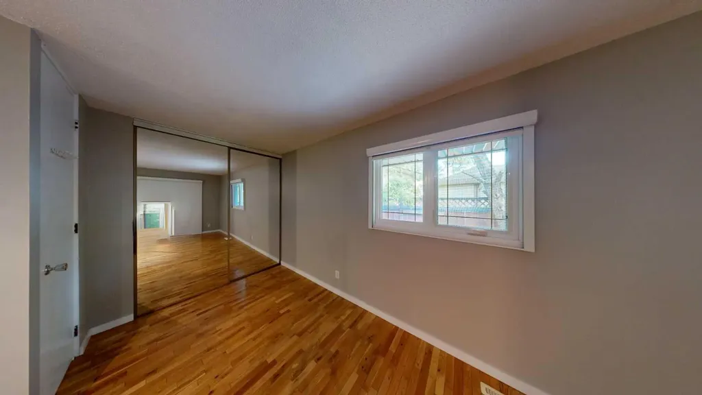 11 Crescent Heights Fort Mcmurray AB T9H1L6