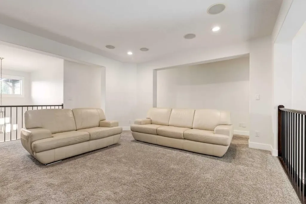 104 Auburn Shores Way SE Calgary AB T3M1T5