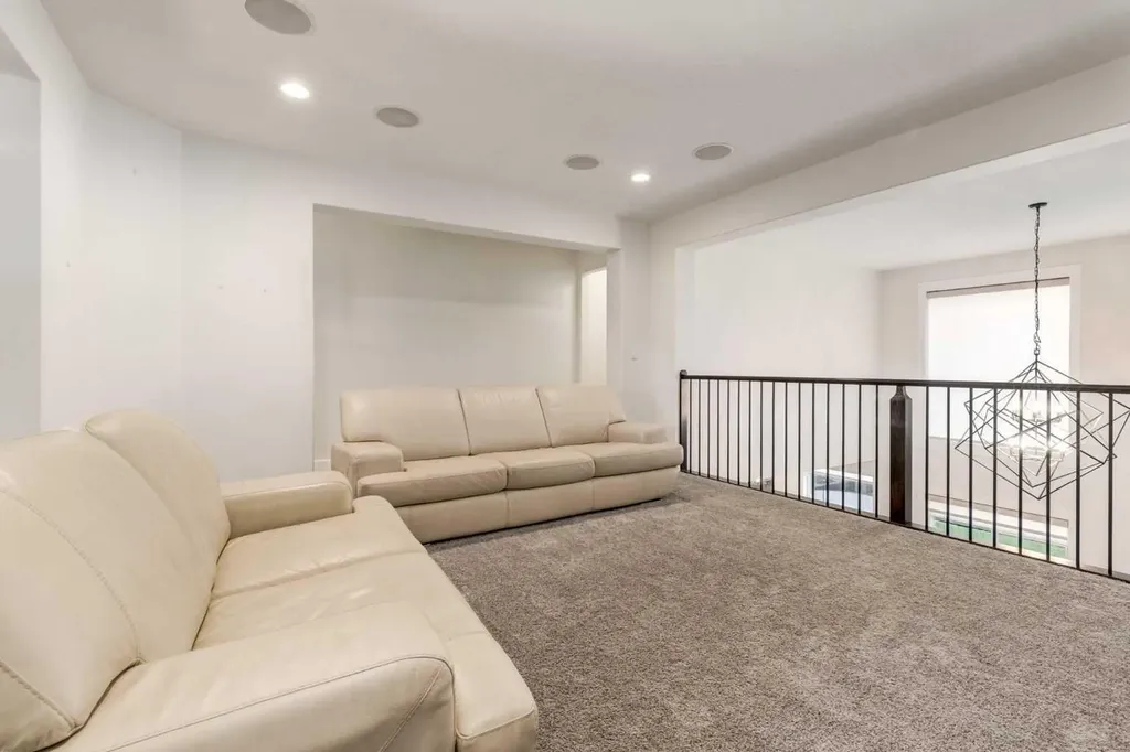104 Auburn Shores Way SE Calgary AB T3M1T5
