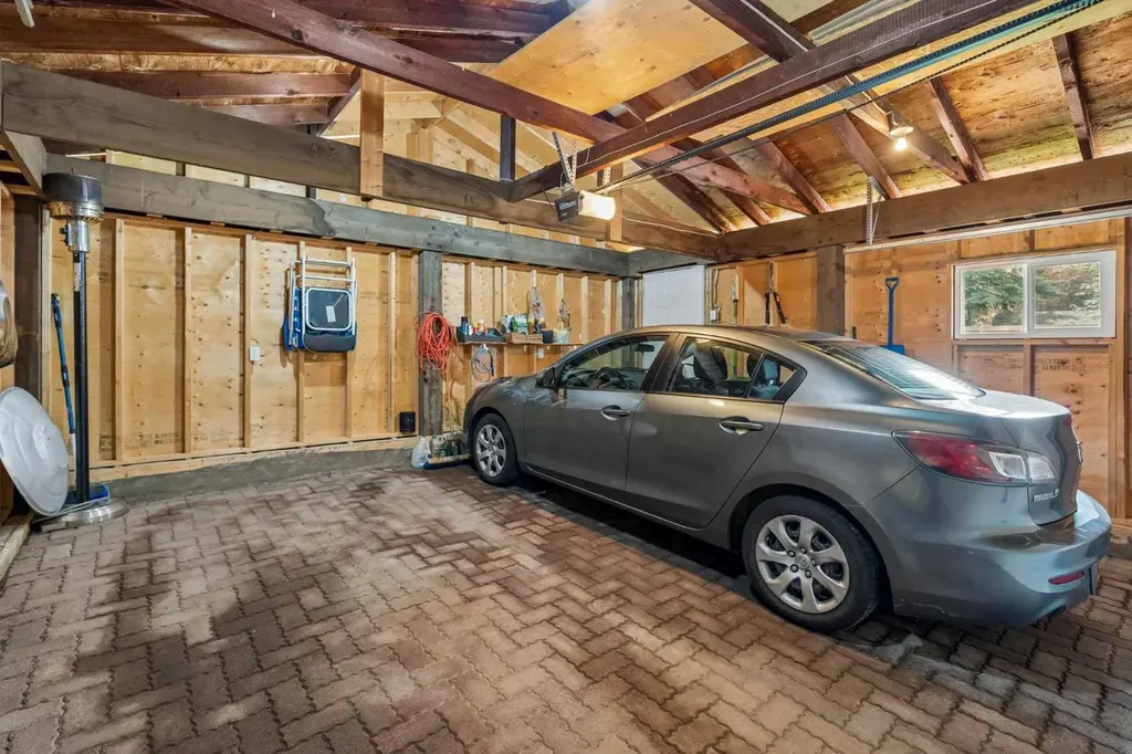 856 Lake Twintree Crescent SE Calgary AB T2J 2W3
