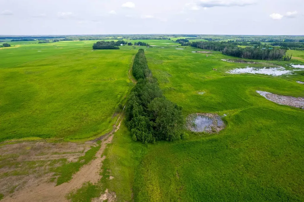 Range Road 205 Rural Strathcona County AB T8L 3Z1