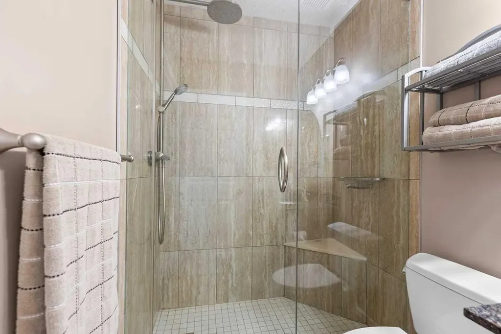 152 Douglas Glen Mews SE Calgary AB T2Z 2M9