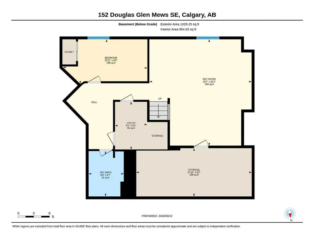 152 Douglas Glen Mews SE Calgary AB T2Z 2M9
