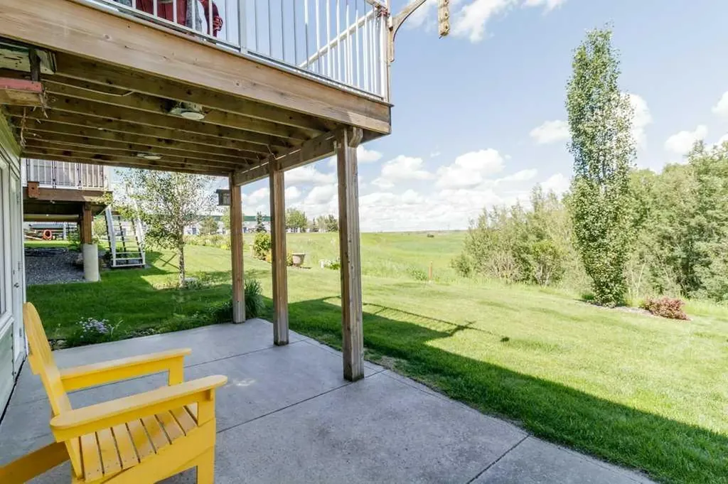 12 Beardsley Crescent Lacombe AB T4L 0G4