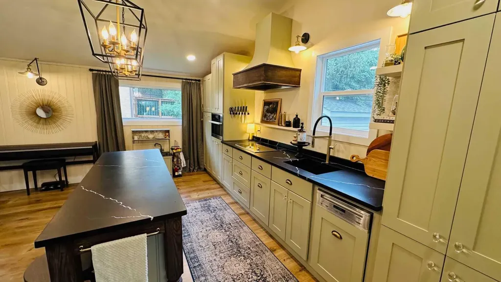 104 24 Street NW Street Drumheller AB T0J0Y1