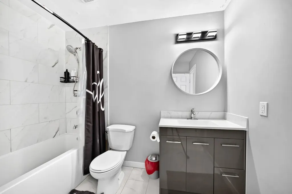 46 Dovercliffe Way SE Calgary AB T2B 2C6