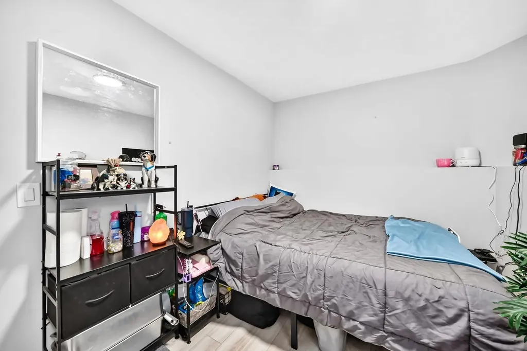 46 Dovercliffe Way SE Calgary AB T2B 2C6