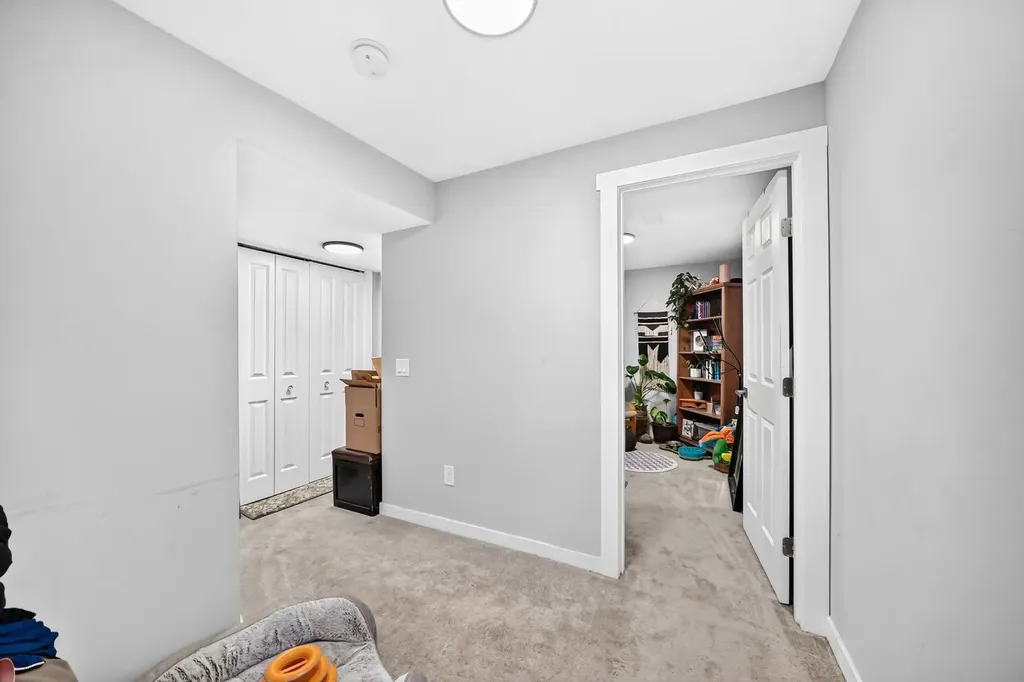46 Dovercliffe Way SE Calgary AB T2B 2C6