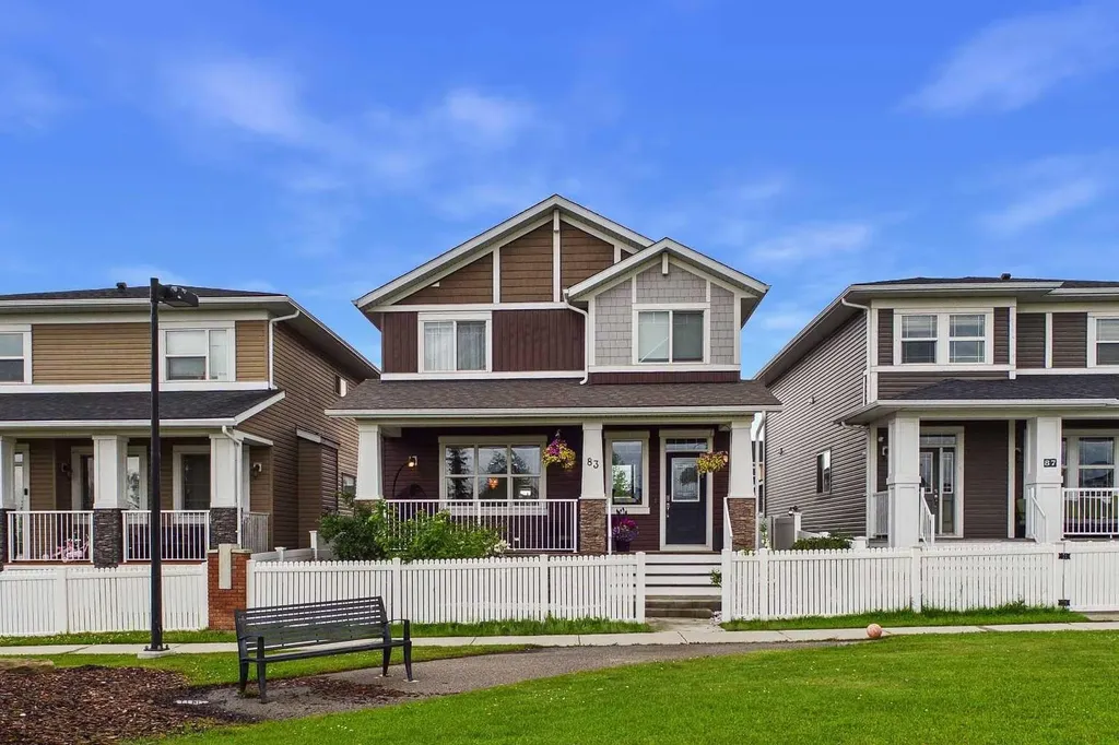 83 Redstone Gardens NE Calgary AB T3N 0J8