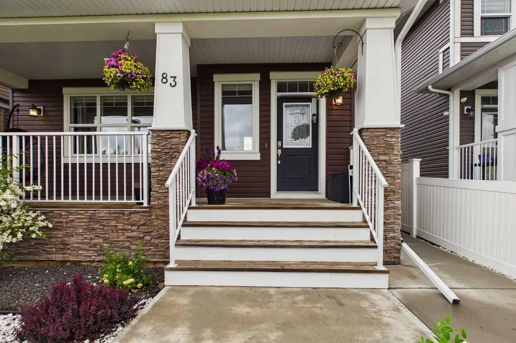 83 Redstone Gardens NE Calgary AB T3N 0J8