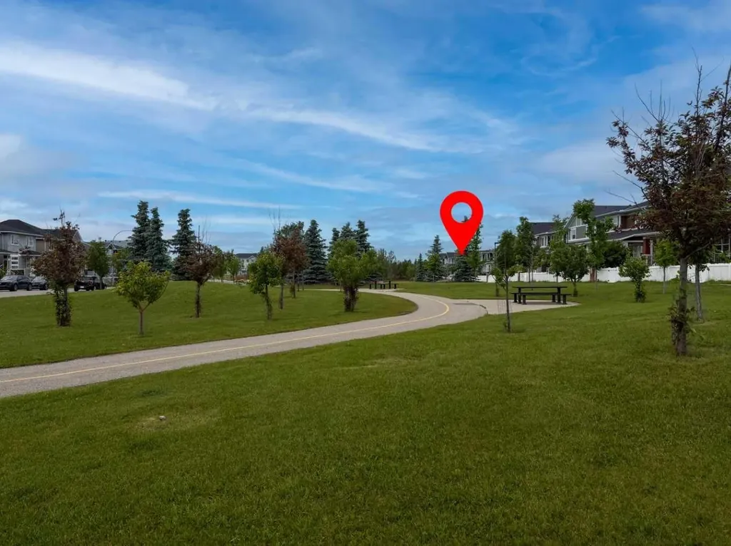83 Redstone Gardens NE Calgary AB T3N 0J8