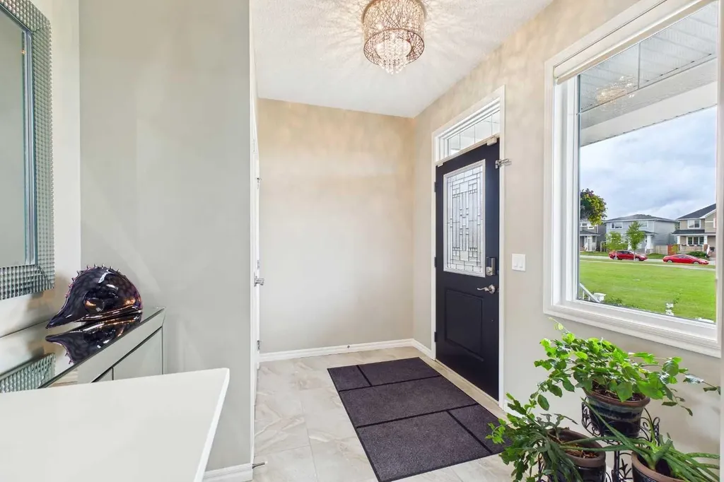 83 Redstone Gardens NE Calgary AB T3N 0J8