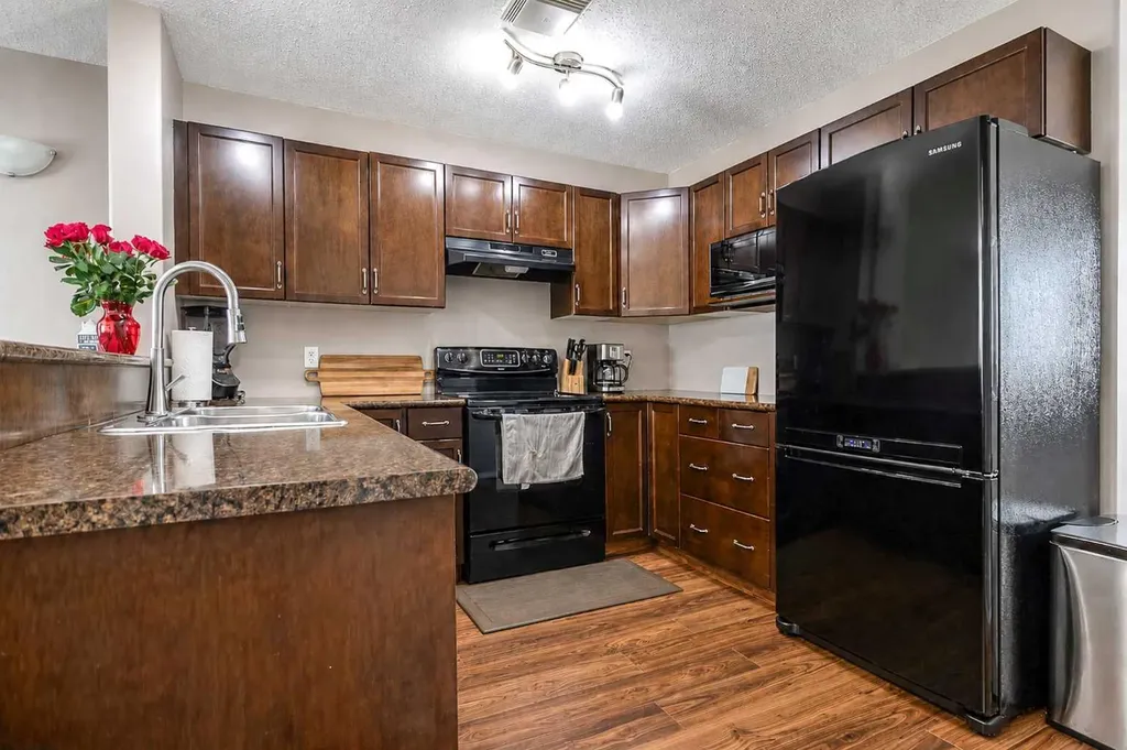 312 17 Street E Brooks AB T1R 1R2