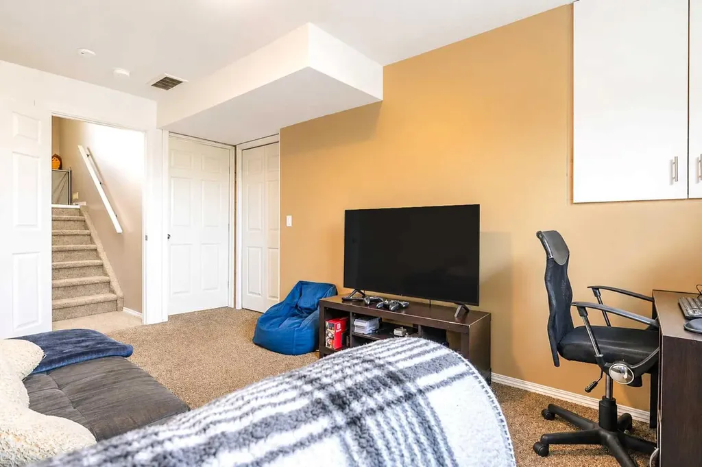 312 17 Street E Brooks AB T1R 1R2