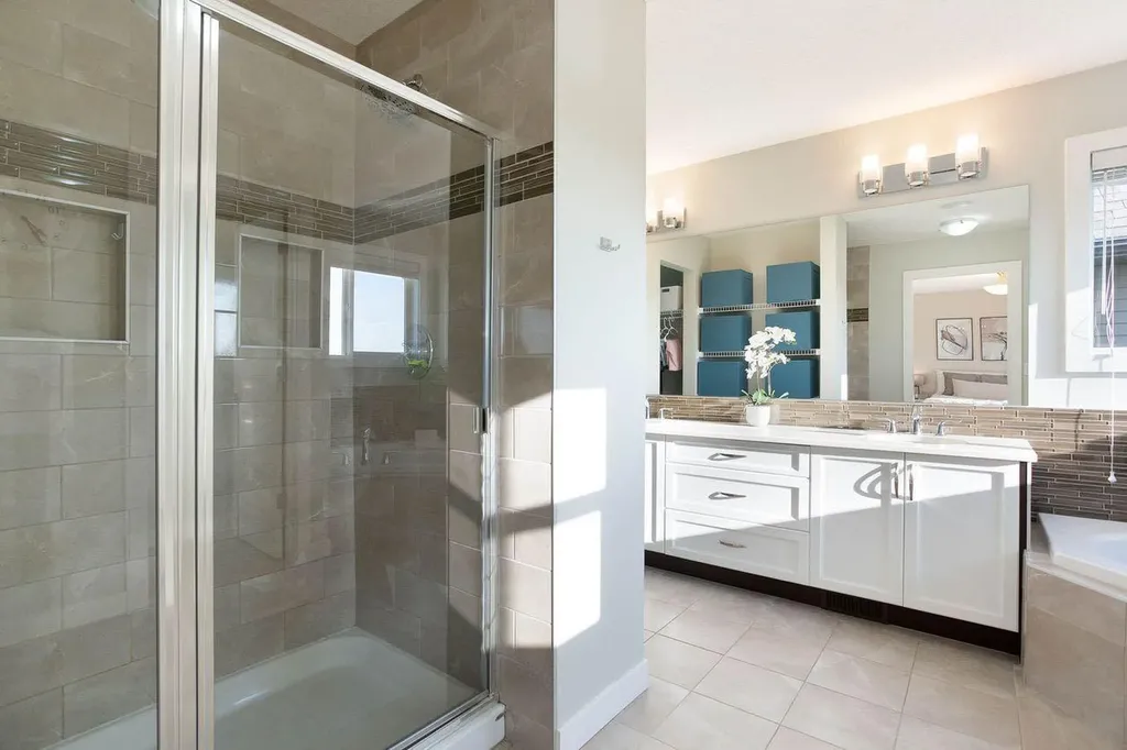 213 Kingsmere Cove SE Airdrie AB T4A 0S1