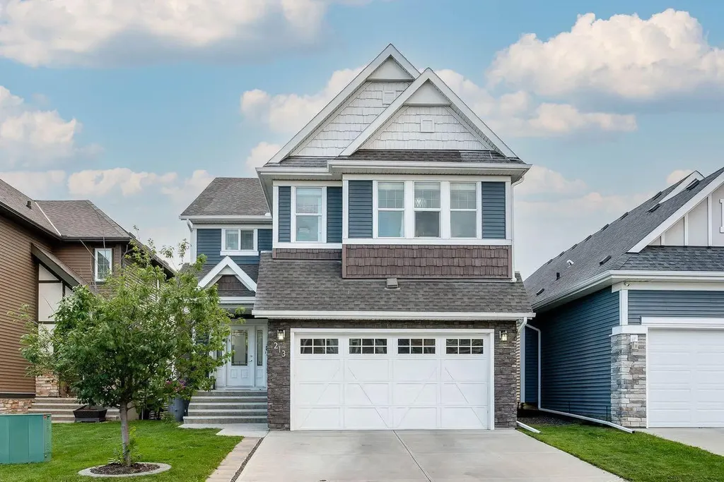 213 Kingsmere Cove SE Airdrie AB T4A 0S1