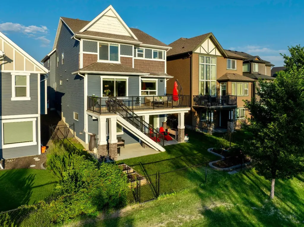 213 Kingsmere Cove SE Airdrie AB T4A 0S1