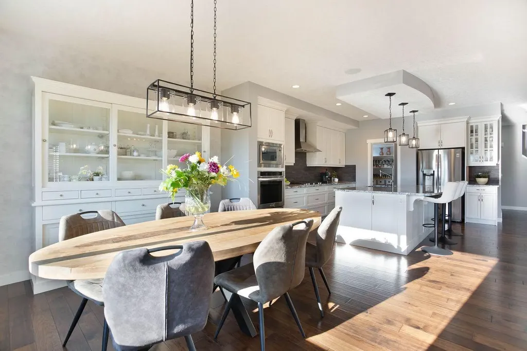 213 Kingsmere Cove SE Airdrie AB T4A 0S1