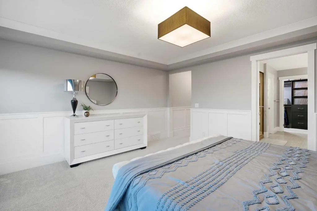 201 Stonemere Bay Chestermere AB T1X 0S1