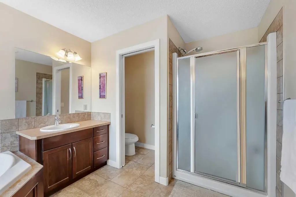 212 Springmere Road Chestermere AB T1X 1R3