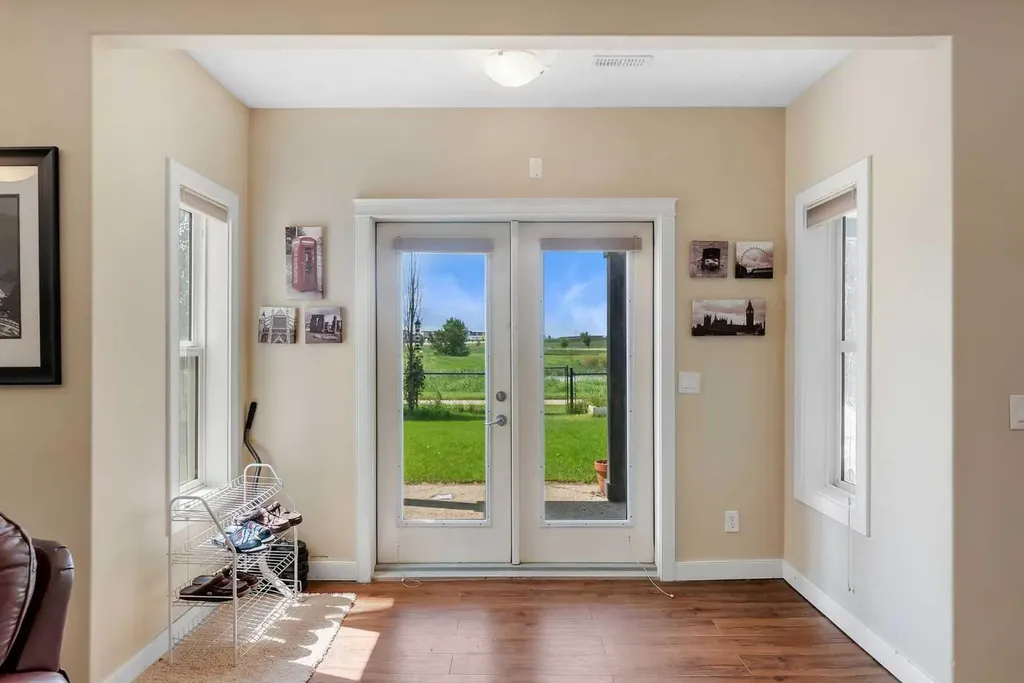 212 Springmere Road Chestermere AB T1X 1R3