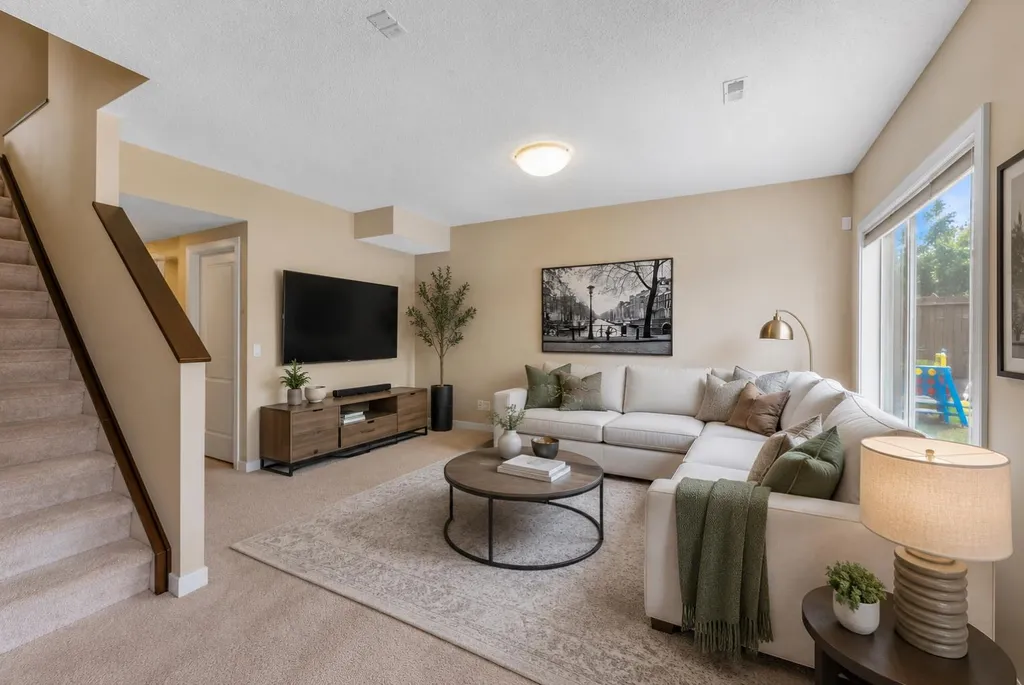 212 Springmere Road Chestermere AB T1X 1R3