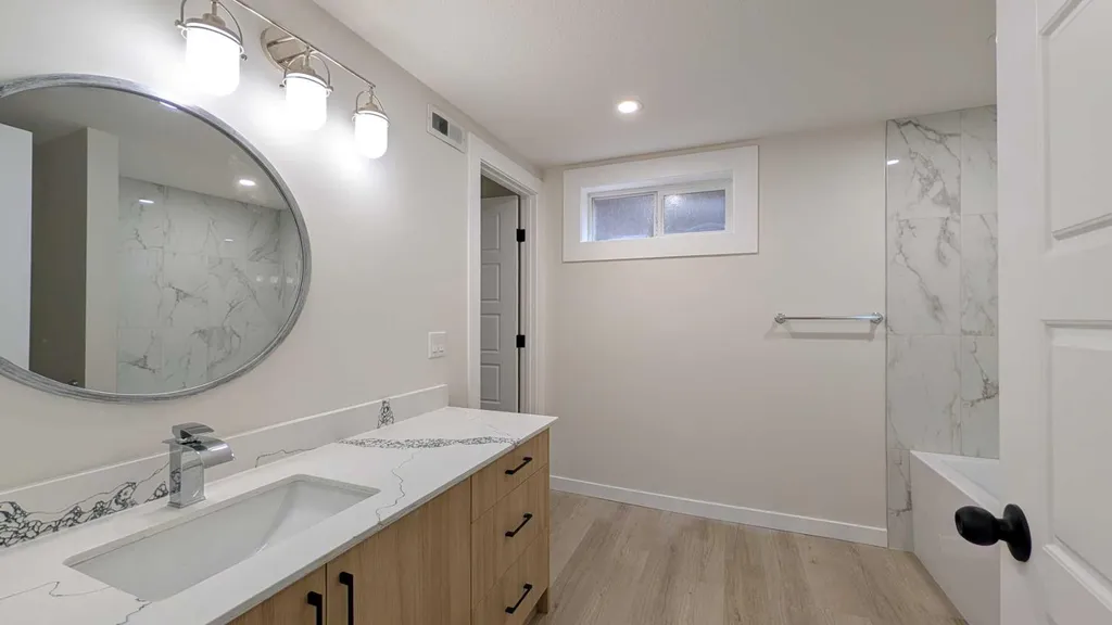 44 Fairview Crescent SE Calgary AB T2H 0Z6