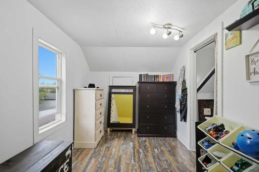 2525 Township Road 382 Rural Red Deer County AB T0M 0X0