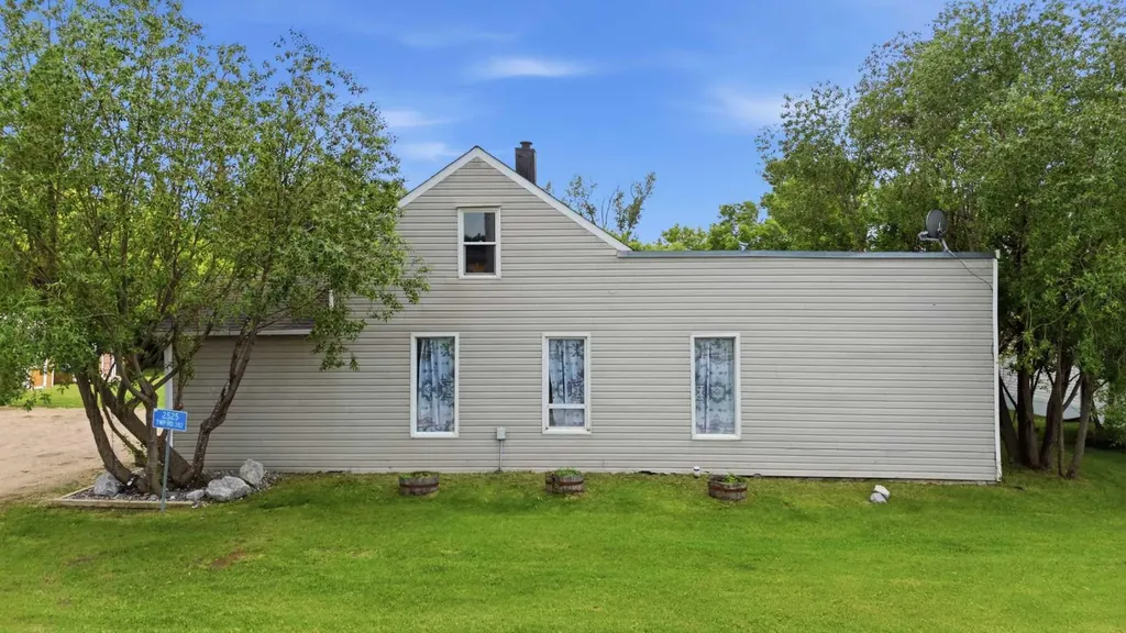 2525 Township Road 382 Rural Red Deer County AB T0M 0X0