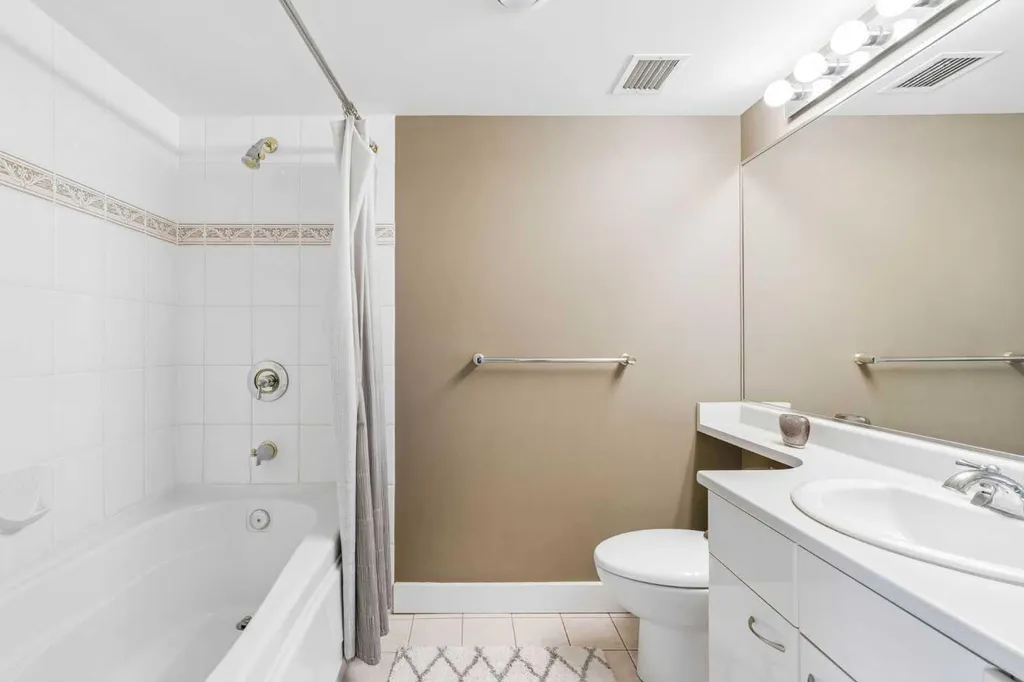 804 3 Avenue SW Calgary AB T2P 0G9