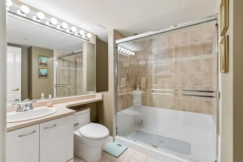 804 3 Avenue SW Calgary AB T2P 0G9