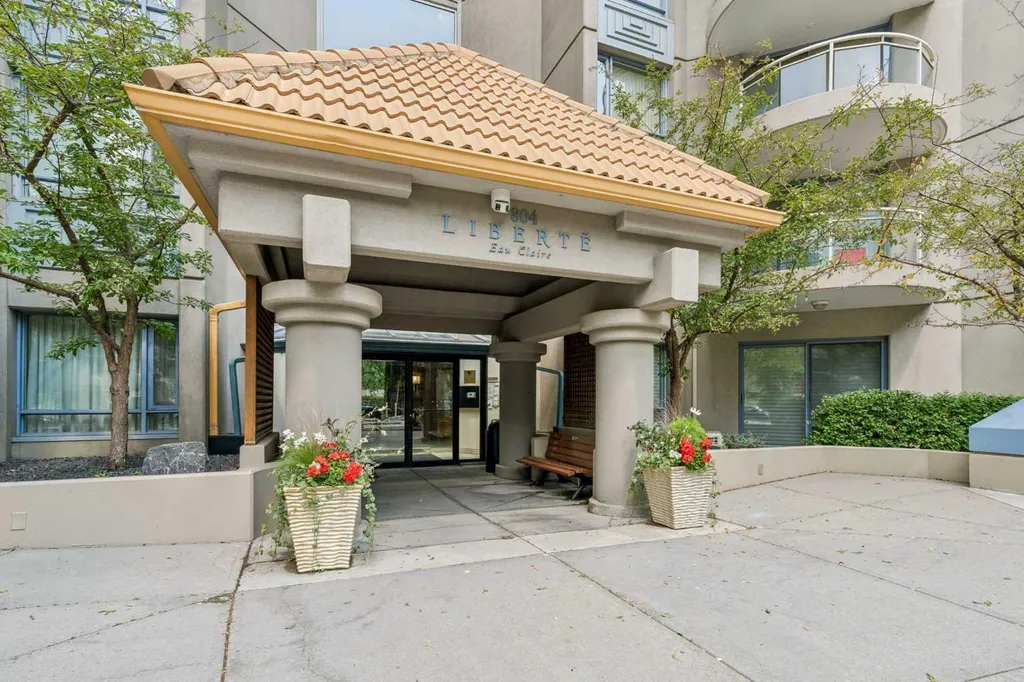 804 3 Avenue SW Calgary AB T2P 0G9