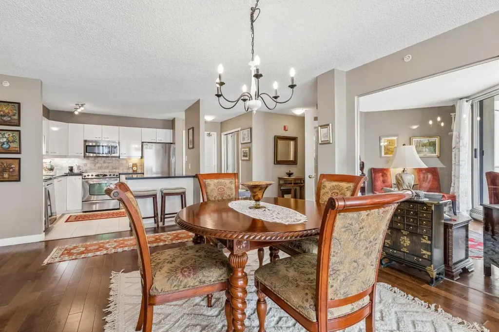 804 3 Avenue SW Calgary AB T2P 0G9