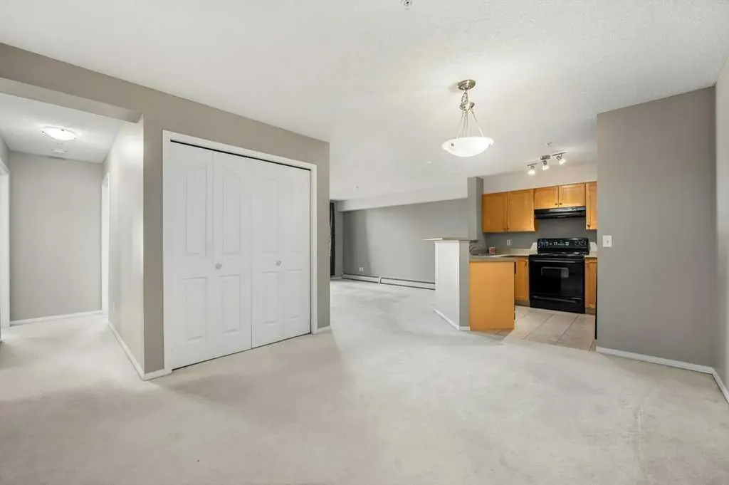 2518 Fish Creek Boulevard Calgary AB T2Y4T6