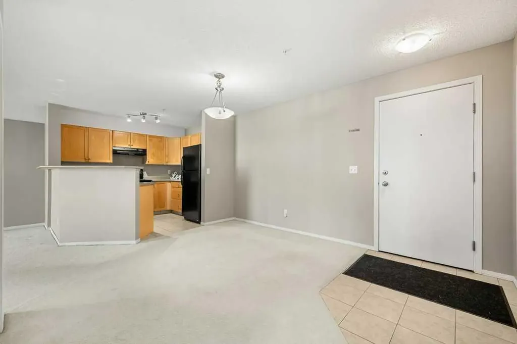 2518 Fish Creek Boulevard Calgary AB T2Y4T6