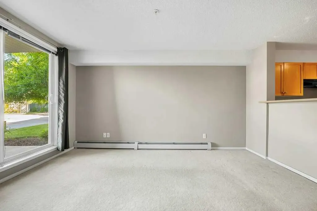 2518 Fish Creek Boulevard Calgary AB T2Y4T6