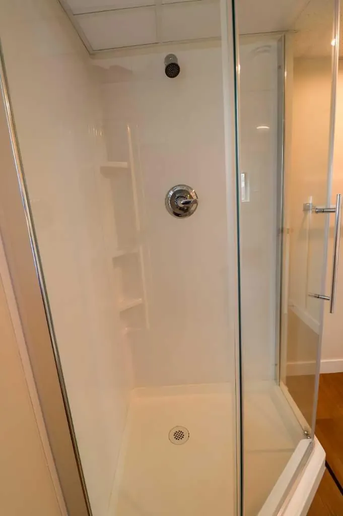 5023 42 Avenue Taber AB T1G 1A6