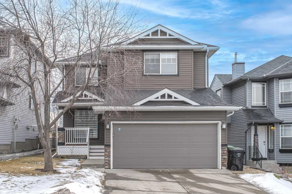 262 Panamount Close NW Calgary AB T3K 5P6
