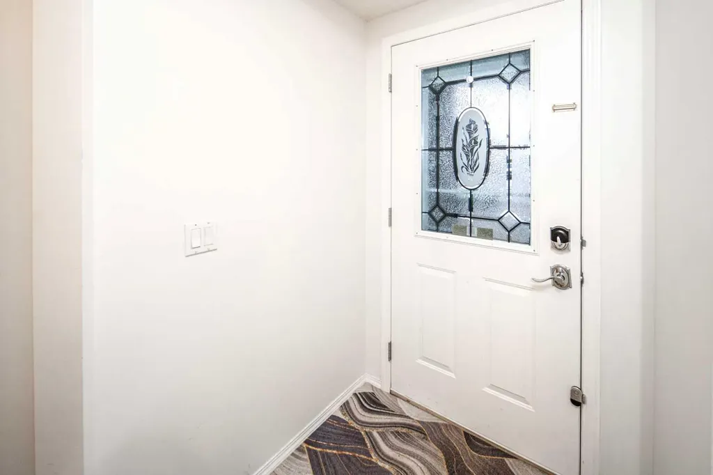 262 Panamount Close NW Calgary AB T3K 5P6