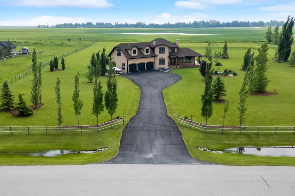 100 Ravencrest Drive Rural Foothills County AB T1S 0E8