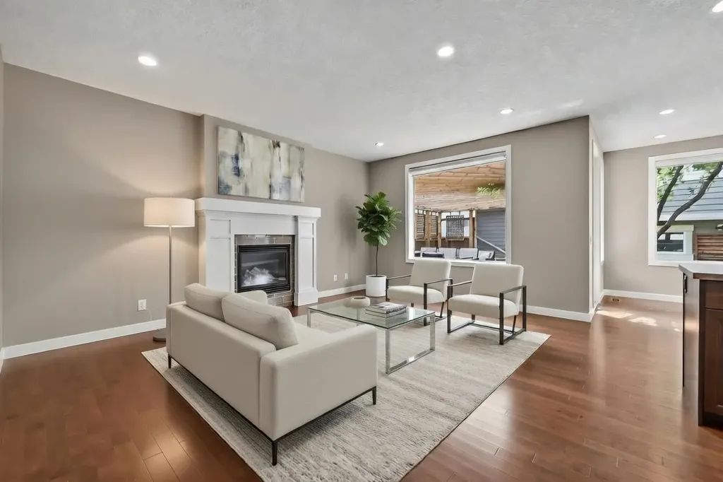 47 Elgin Meadows Road SE Calgary AB T2Z 0S1
