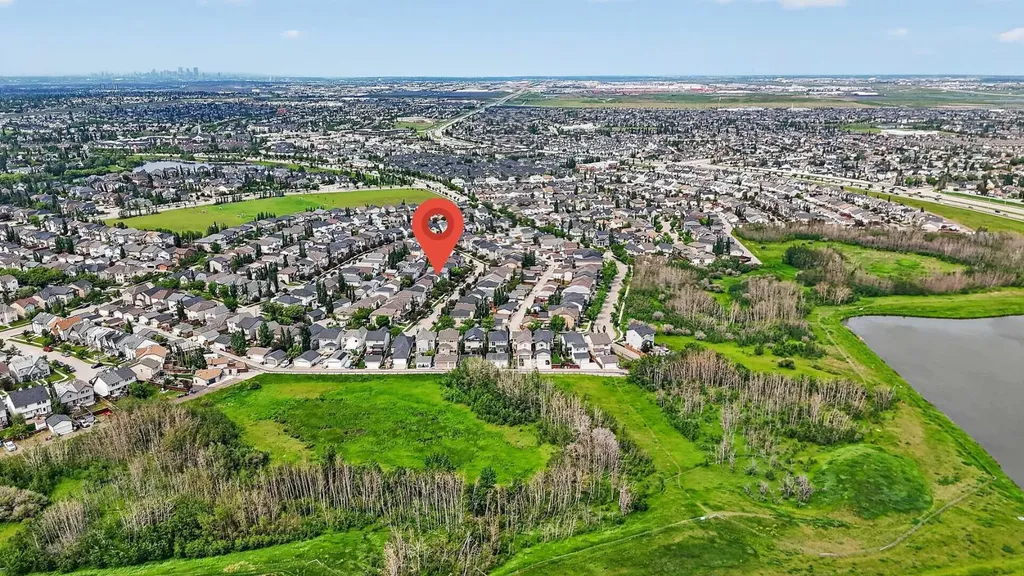 47 Elgin Meadows Road SE Calgary AB T2Z 0S1