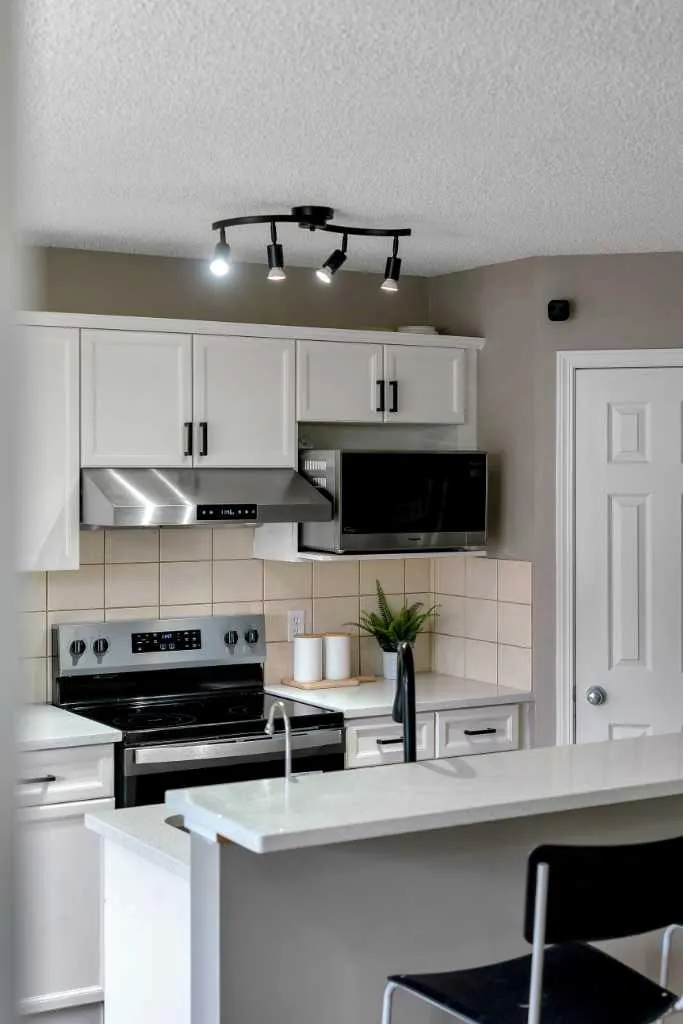 12 Copperfield Rise SE Calgary AB T2Z 4R6