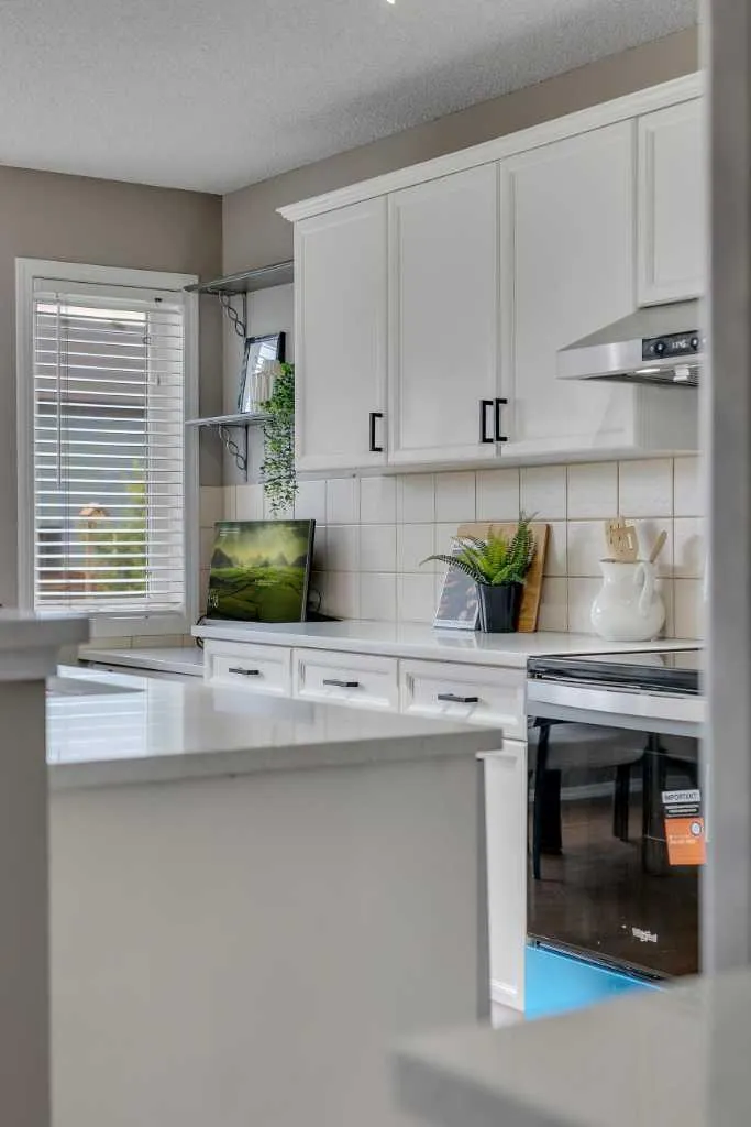 12 Copperfield Rise SE Calgary AB T2Z 4R6