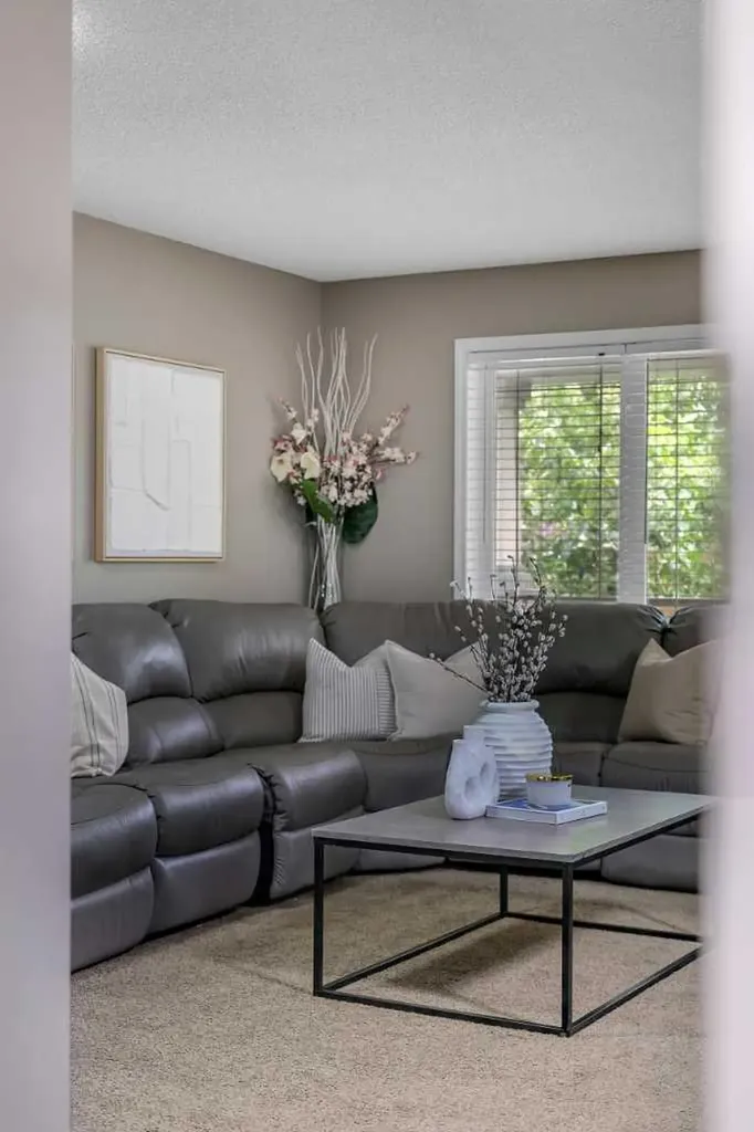 12 Copperfield Rise SE Calgary AB T2Z 4R6
