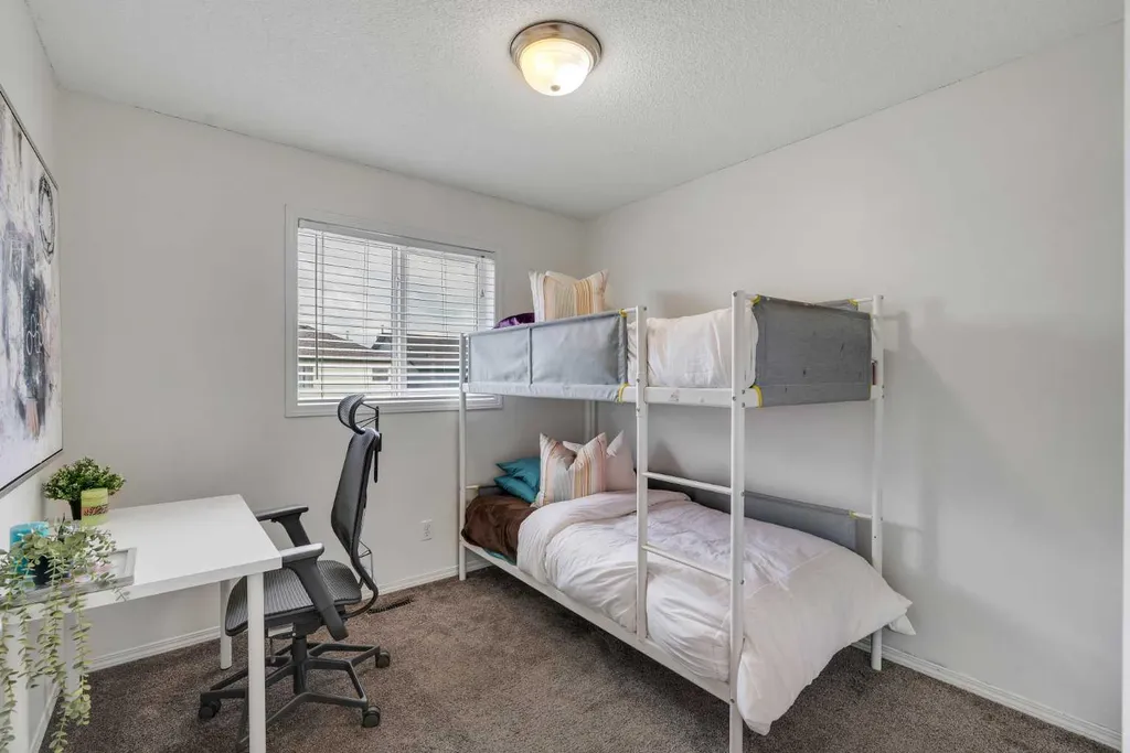 12 Copperfield Rise SE Calgary AB T2Z 4R6