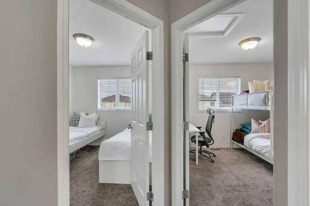 12 Copperfield Rise SE Calgary AB T2Z 4R6