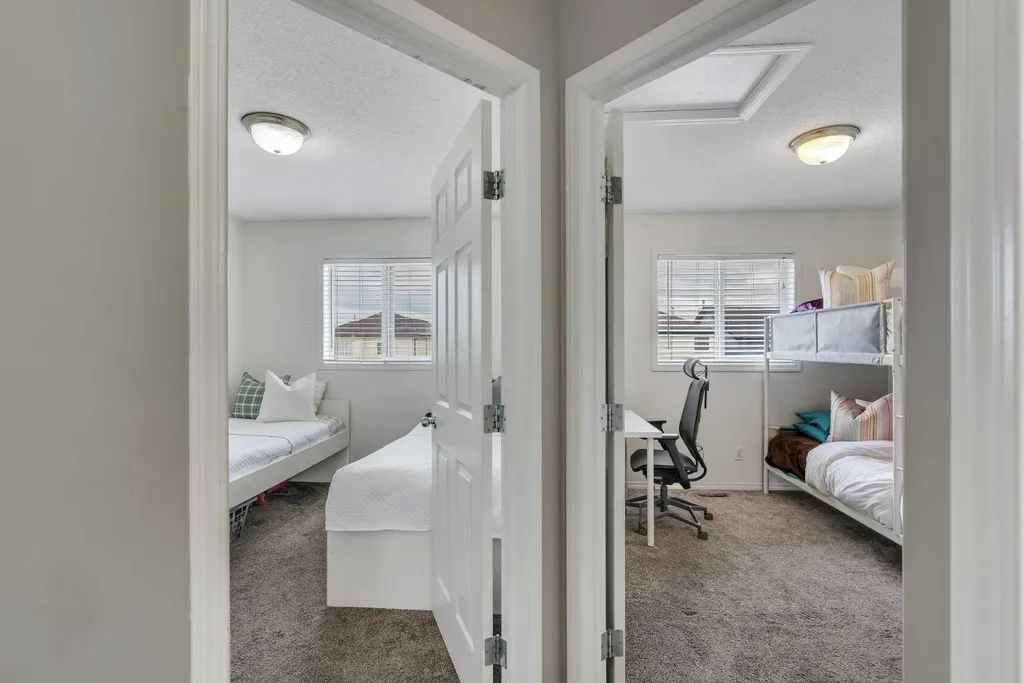 12 Copperfield Rise SE Calgary AB T2Z 4R6