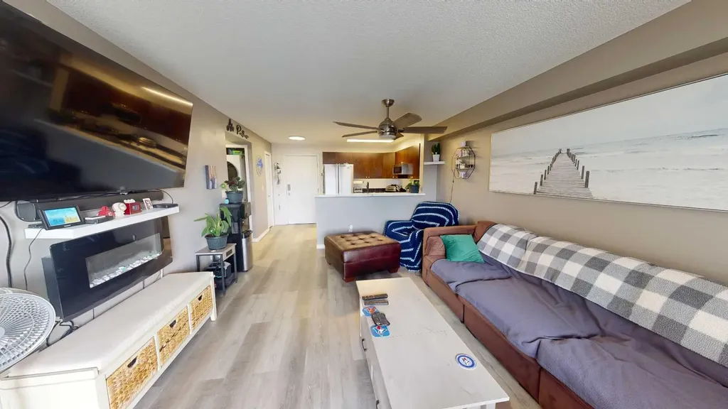 16969 24 Street SW Calgary AB T2Y 0L2